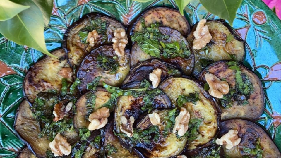 Recettes Aubergines A La Menthe Et Aux Noix